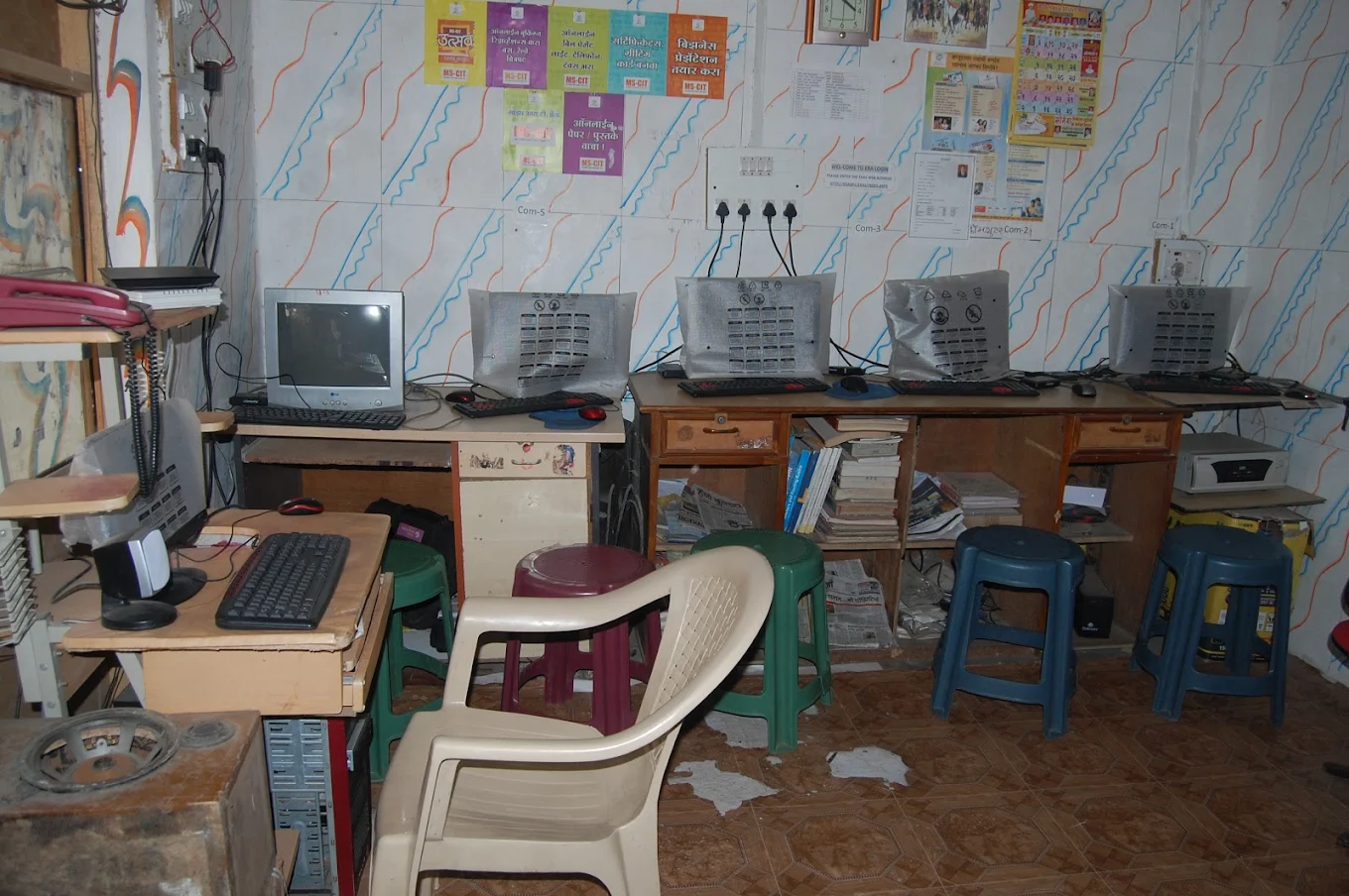 Lab PC Setup at Saurav Computer